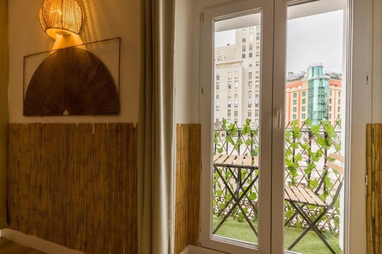 Хостел Santo - Coworking - Coliving - Мадрид Экстерьер фото